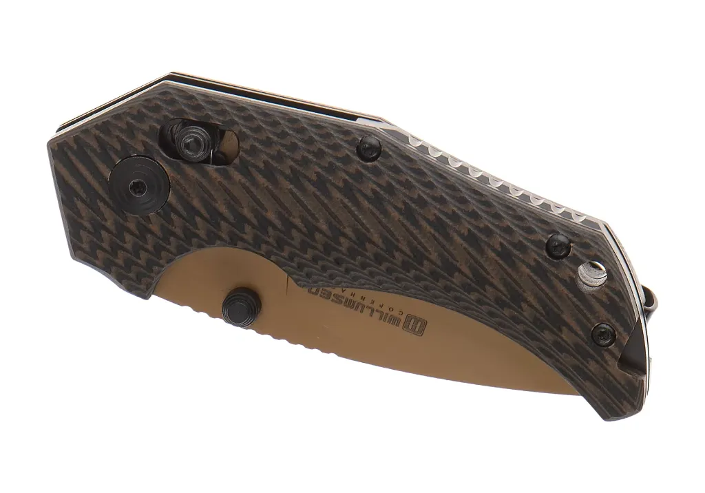 willumsen_red_e_two-tone (3).webp