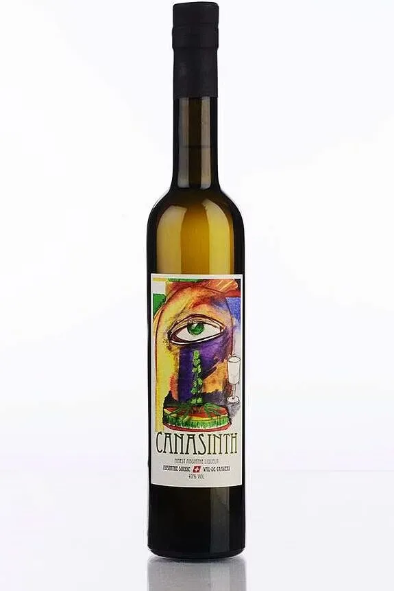 111593-liqueur-canasinthe-cannabis-absinthe-liqueur-50cl-big.1a8745713220a60f8dc8daf7477105af.img.webp