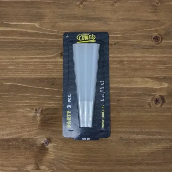 Cones-Party-140mm-3er-Pack-long-derhollaender-01-e1666890741534.webp