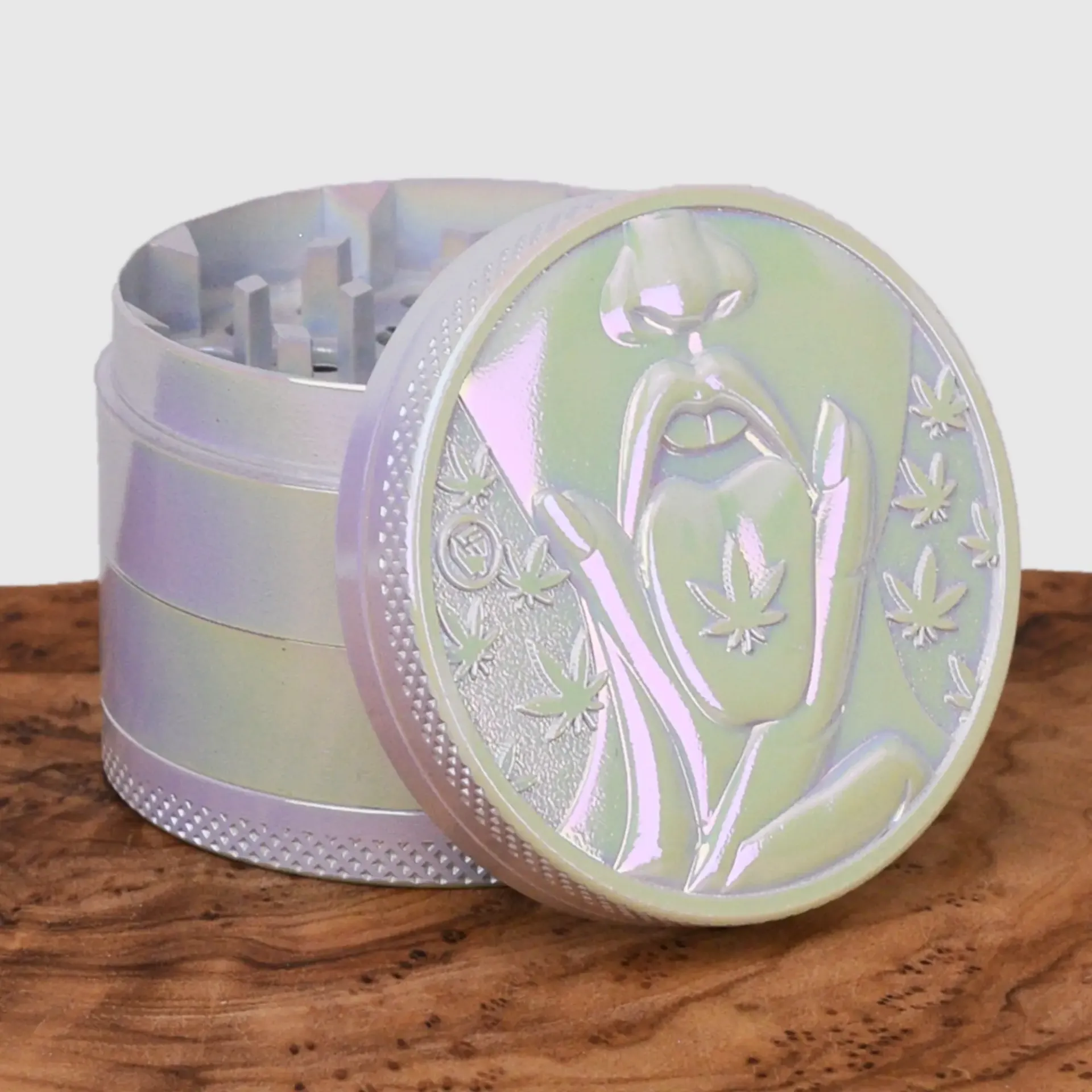 Metal Grinder 50mm 4P - Icy Pearl - 420 Girl