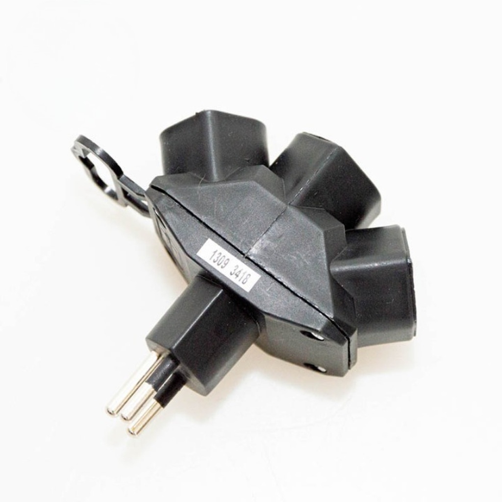 Abzweigstecker 3-fach