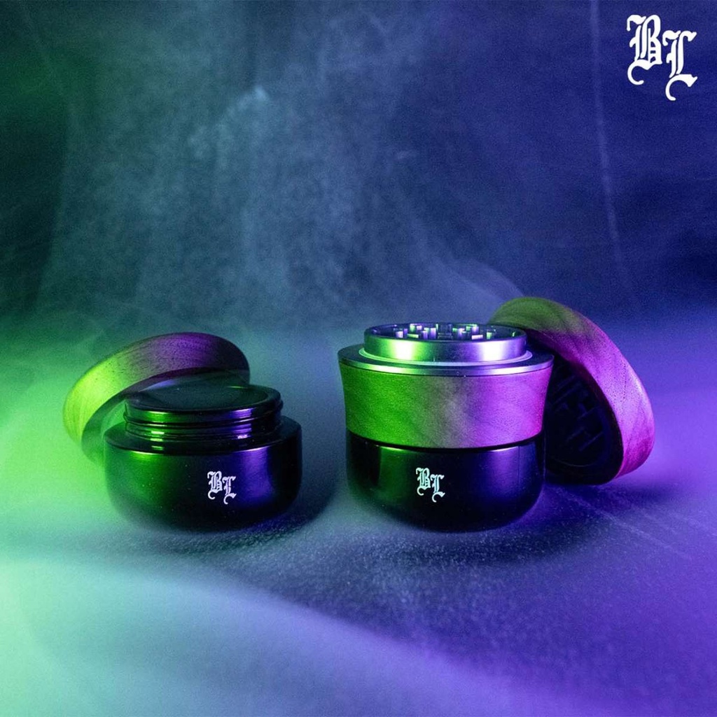 [ND-4302232] Black Leaf Alu Grinder 4 Parts Wood and Violet Glass