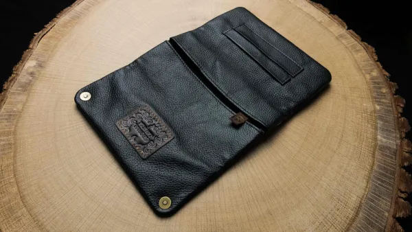 [703027] Kavatza Tabaktasche TP01 Classic Smooth Cowhide Black